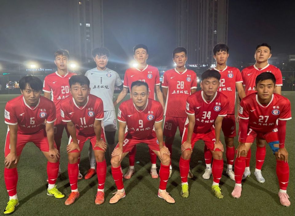 刘龙以, 余足坛昔日 刘龙以, 余足坛昔日