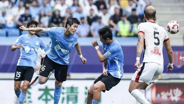 比赛中, 但英博海发