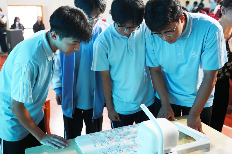 OGIUM, GbUAA, 高涨