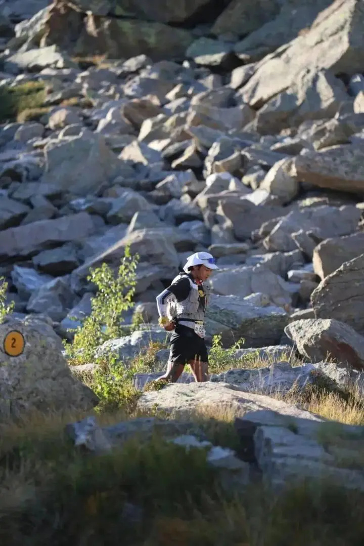 拔的极端天, VIcyC, inews